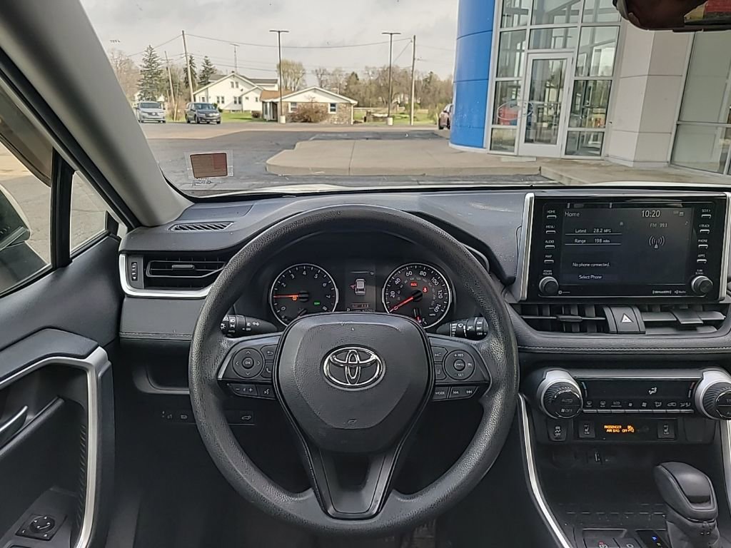 Used 2019 Toyota RAV4 XLE w/ Convenience Package image 6