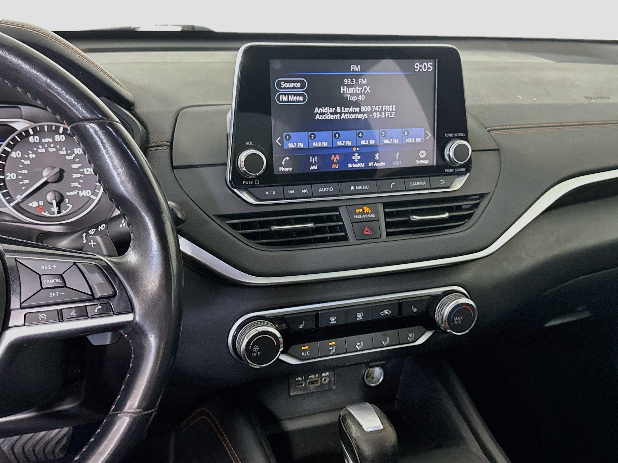 Used 2019 Nissan Altima 2.5 SR w/ SR Premium Package AWD/4WD image 18