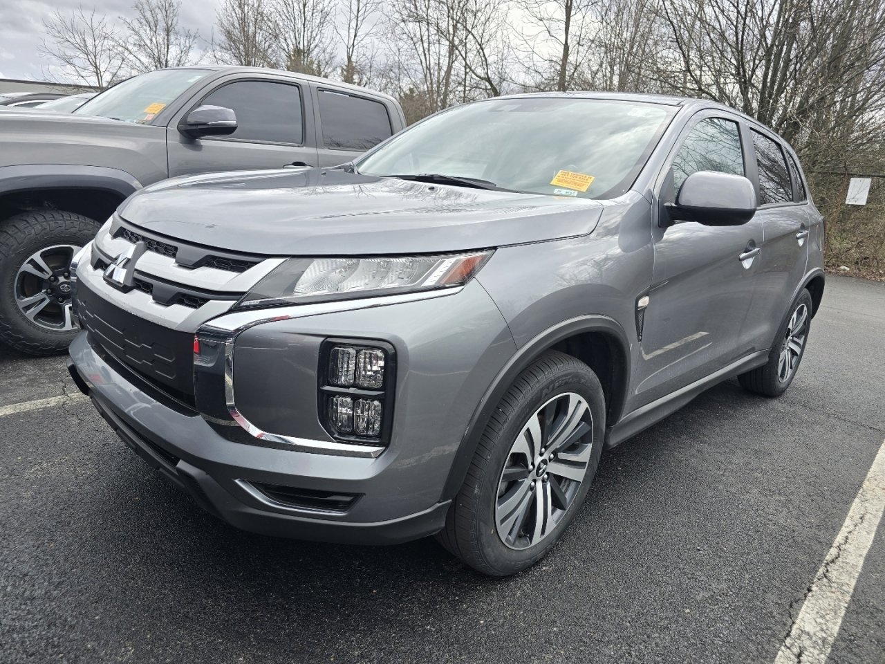 Used 2024 Mitsubishi Outlander Sport AWD image 3