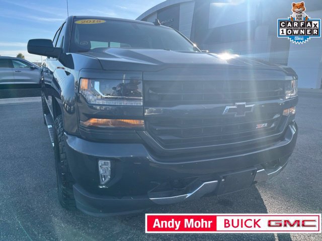 Used 2018 Chevrolet Silverado 1500 LT w/ All Star Edition AWD/4WD image 2