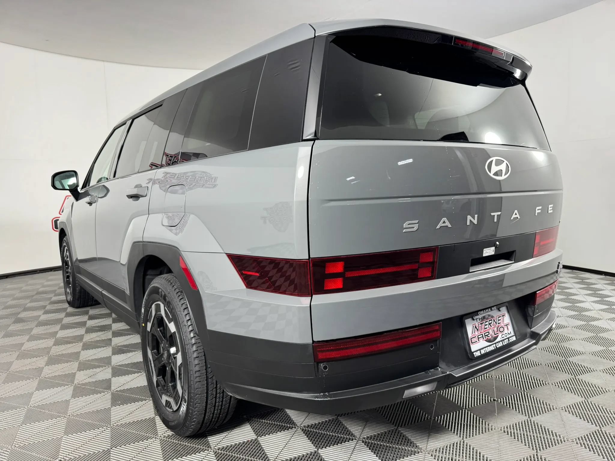Used 2024 Hyundai Santa Fe SE AWD/4WD image 25