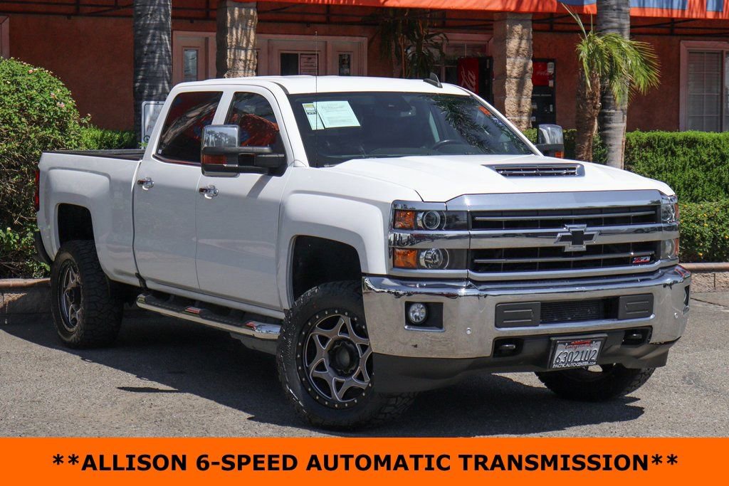 Used 2019 Chevrolet Silverado 2500 LTZ w/ Duramax Plus Package image 2