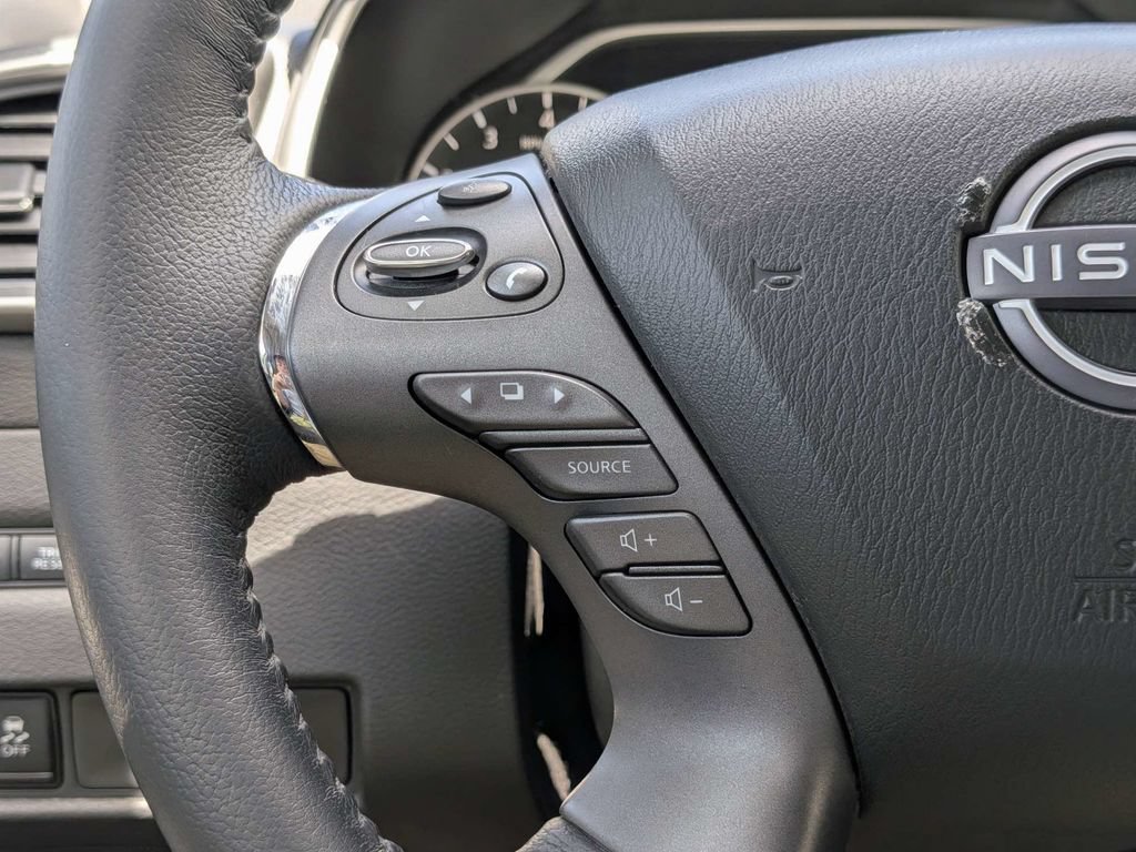 Used 2023 Nissan Murano SV w/ SV Midnight Edition Package AWD/4WD image 32