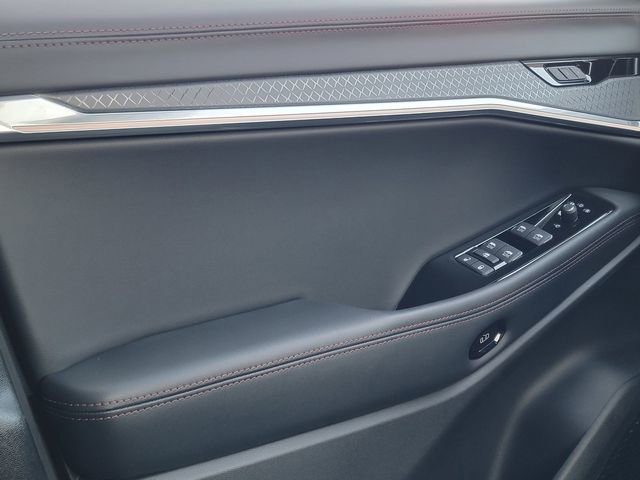 Used 2025 Jeep Wagoneer S Limited image 37