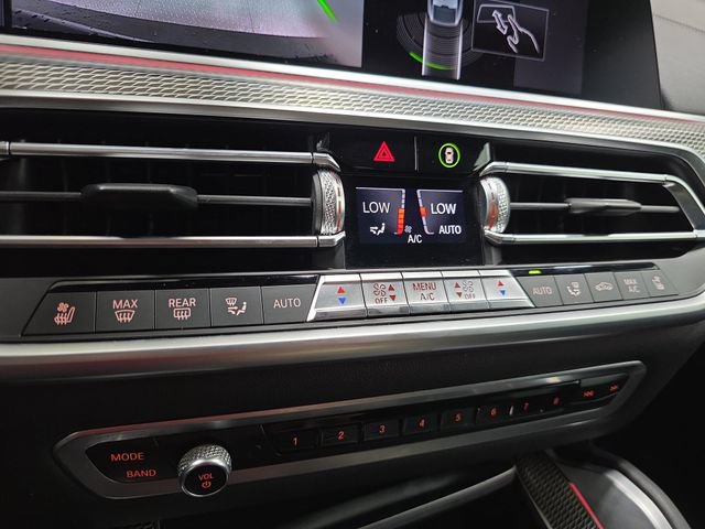 Used 2021 BMW X6 M50i w/ Executive Package AWD/4WD image 23