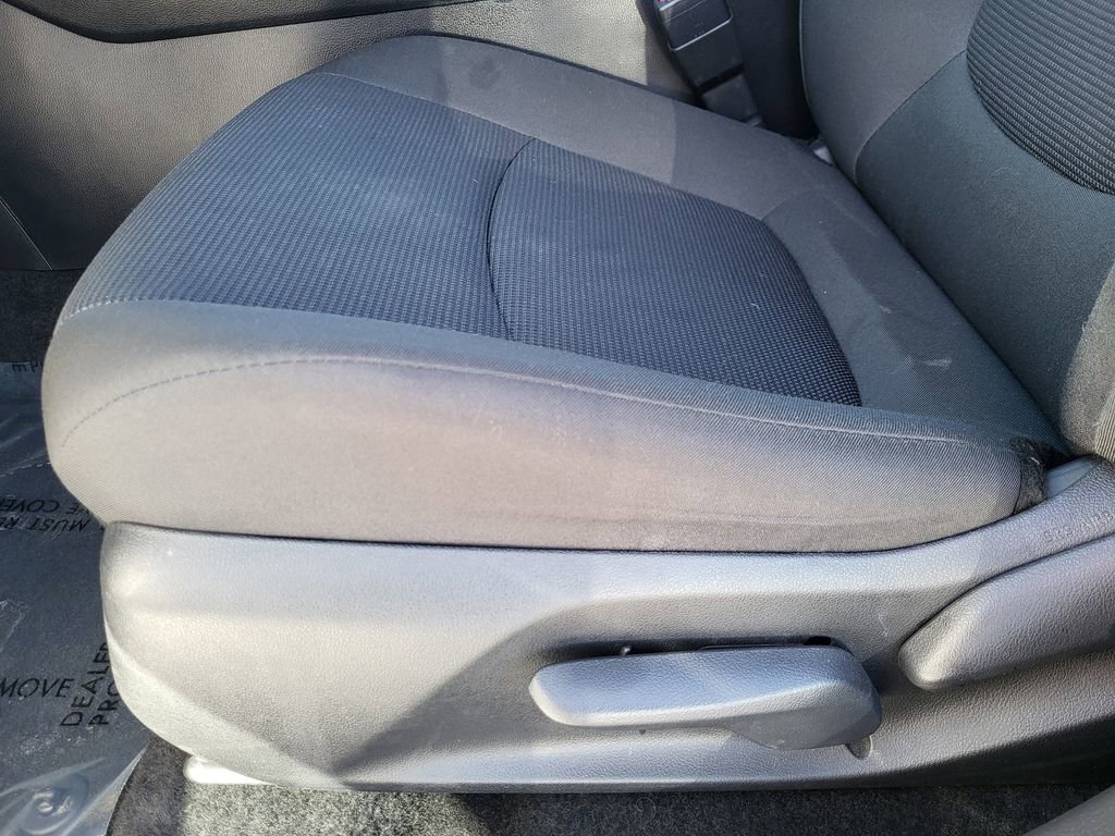 Used 2024 Toyota RAV4 LE image 14