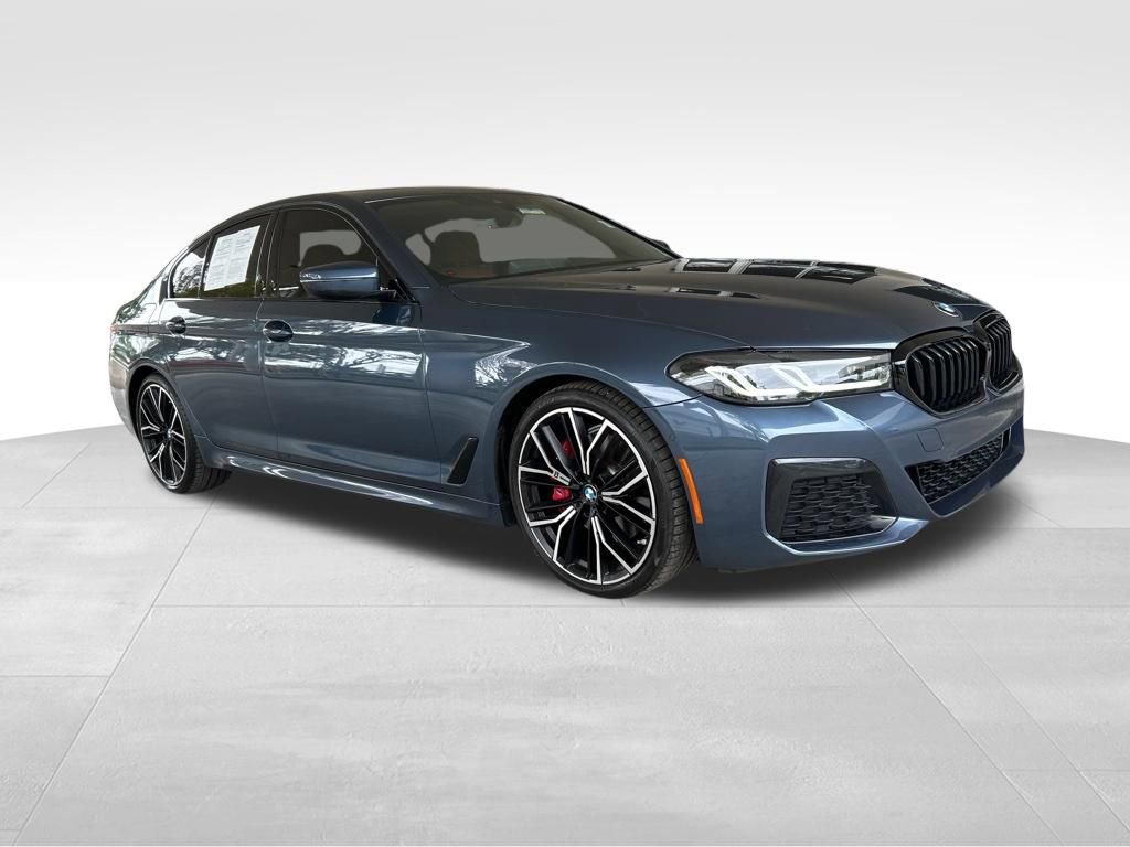 Used 2023 BMW 530i w/ M Sport Package image 2