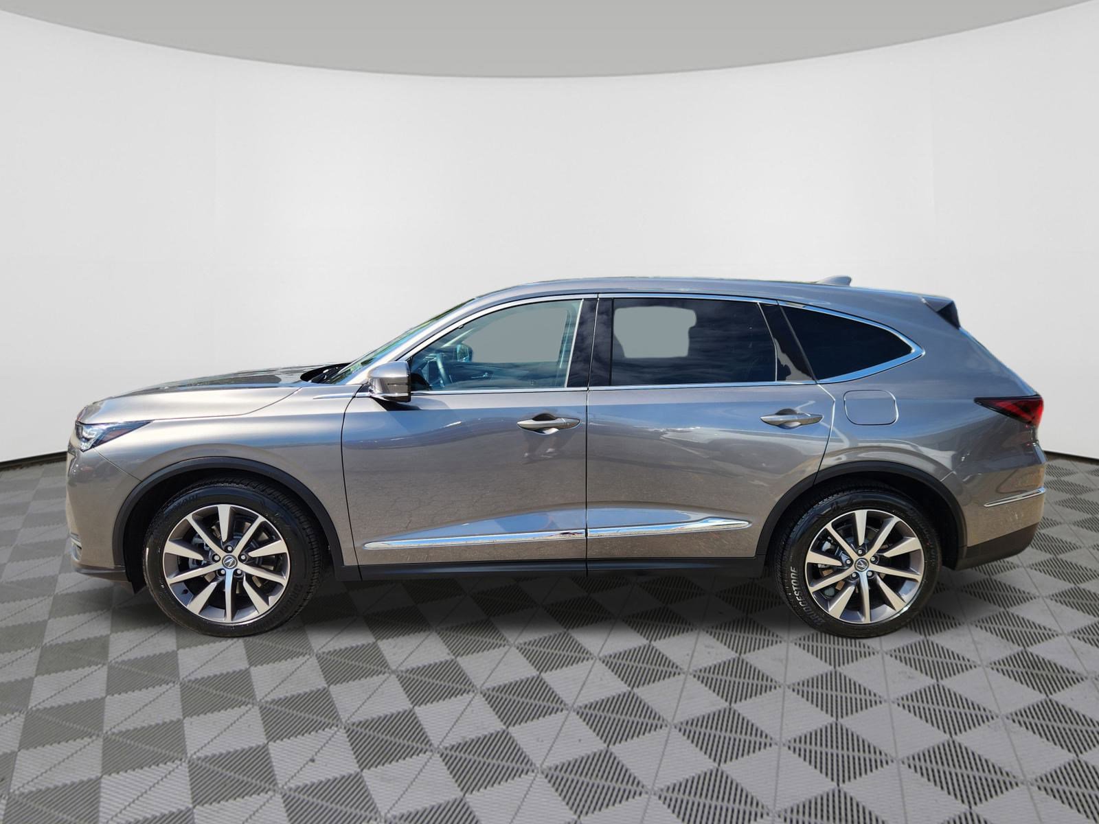 Certified 2025 Acura MDX w/ Technology Package image 5