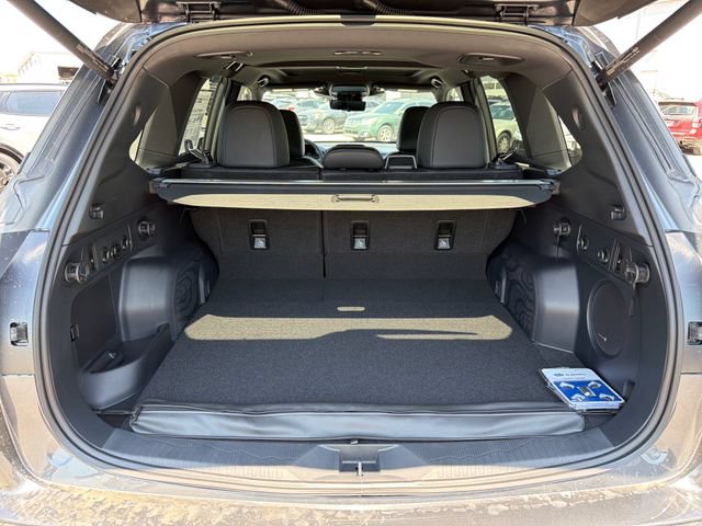 New 2026 Subaru Forester Touring AWD/4WD image 25