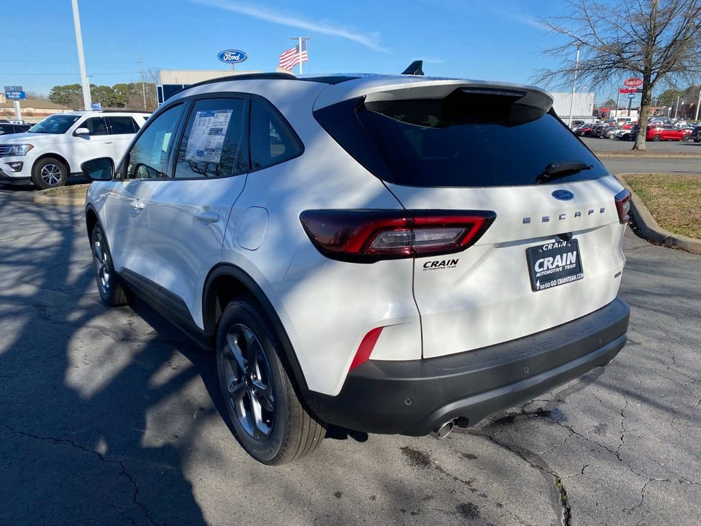 New 2026 Ford Escape ST-Line Select w/ Tech Pack #1 AWD/4WD image 4