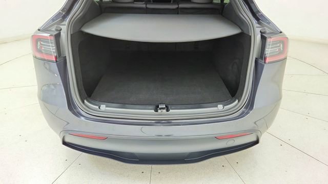 Used 2025 Tesla Model Y Performance AWD/4WD image 14