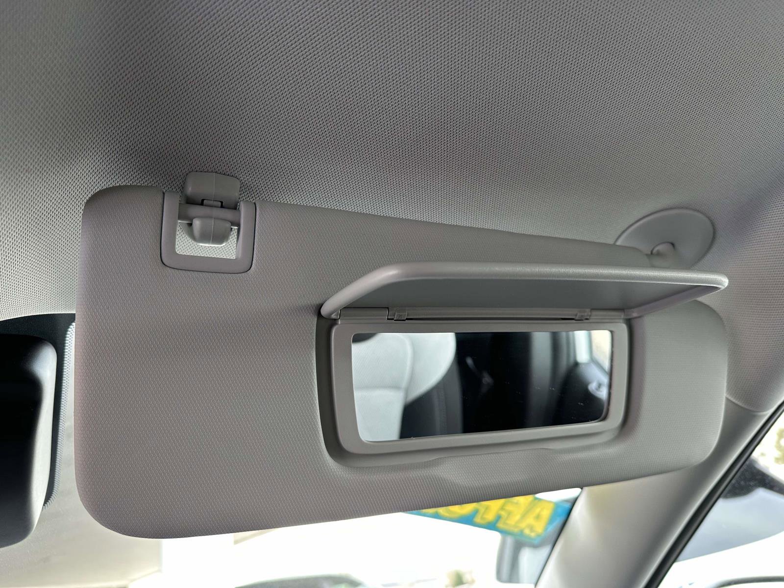 Used 2024 Chevrolet Trax LS w/ LS Convenience Package image 32