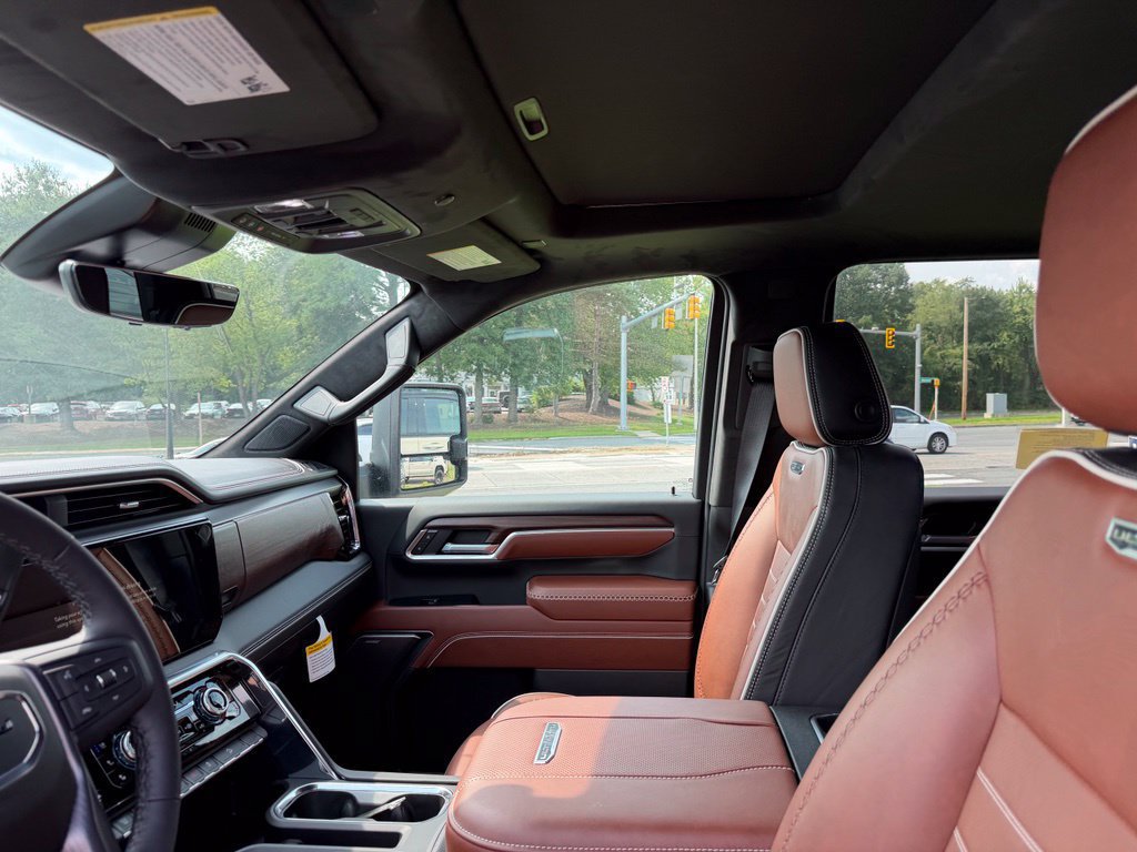 New 2026 GMC Sierra 2500 Denali Ultimate AWD/4WD image 18