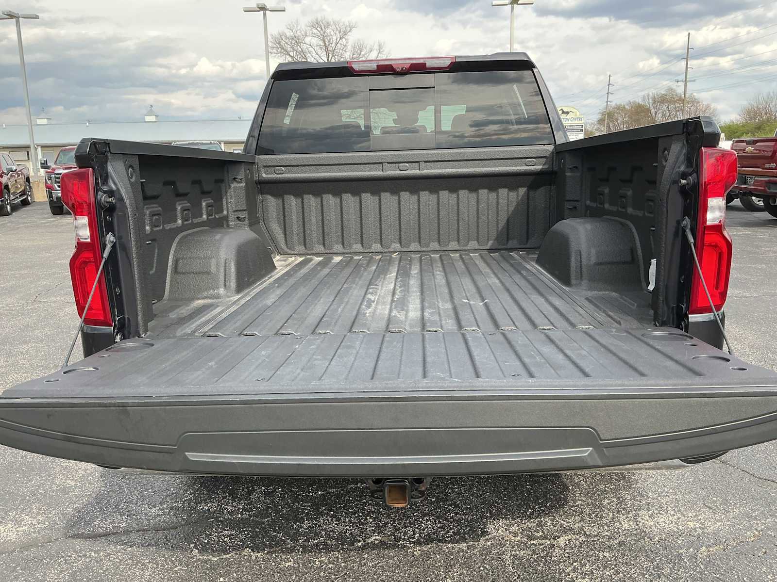 Used 2022 Chevrolet Silverado 1500 LTZ w/ Technology Package image 28