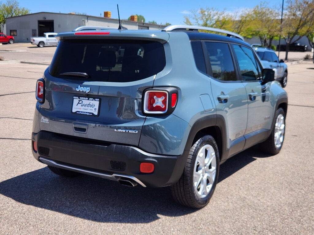Used 2018 Jeep Renegade Limited w/ UConnect 8.4 Nav Group FWD image 3