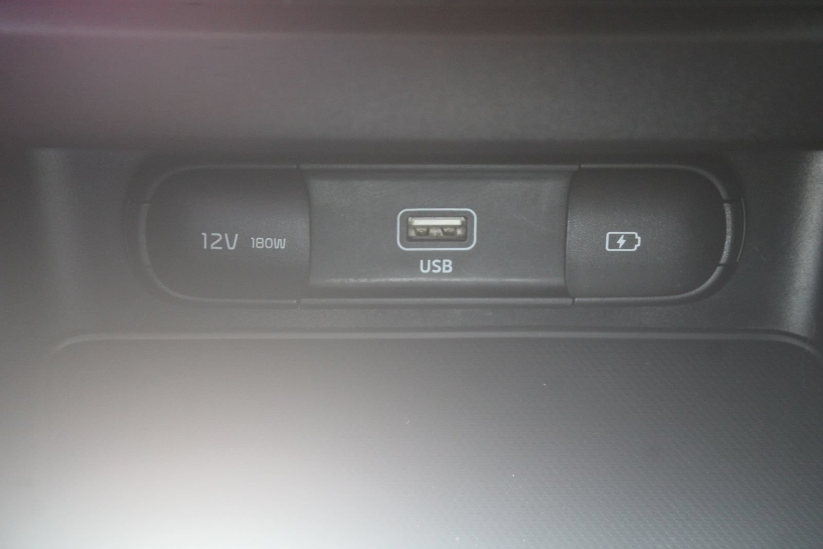 Certified 2024 Kia Forte LXS FWD image 32