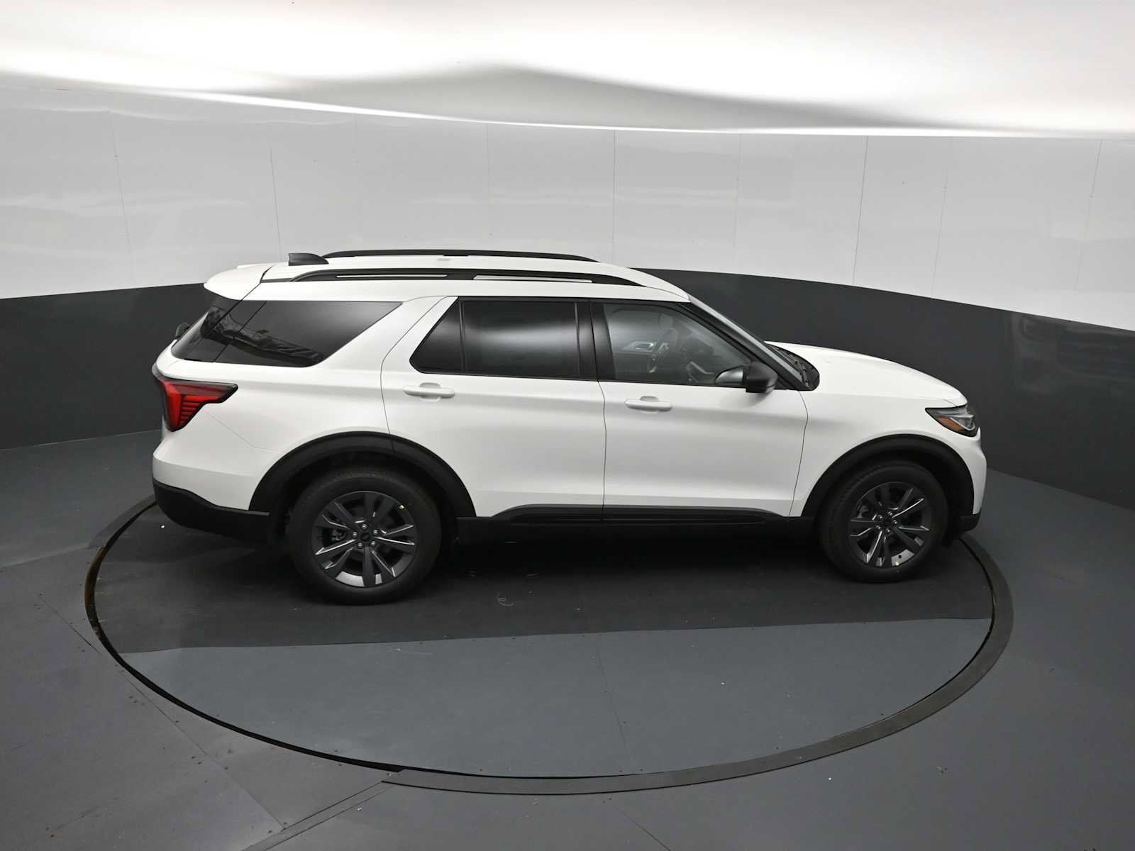 New 2026 Ford Explorer Active w/ Active Comfort Package AWD/4WD image 49