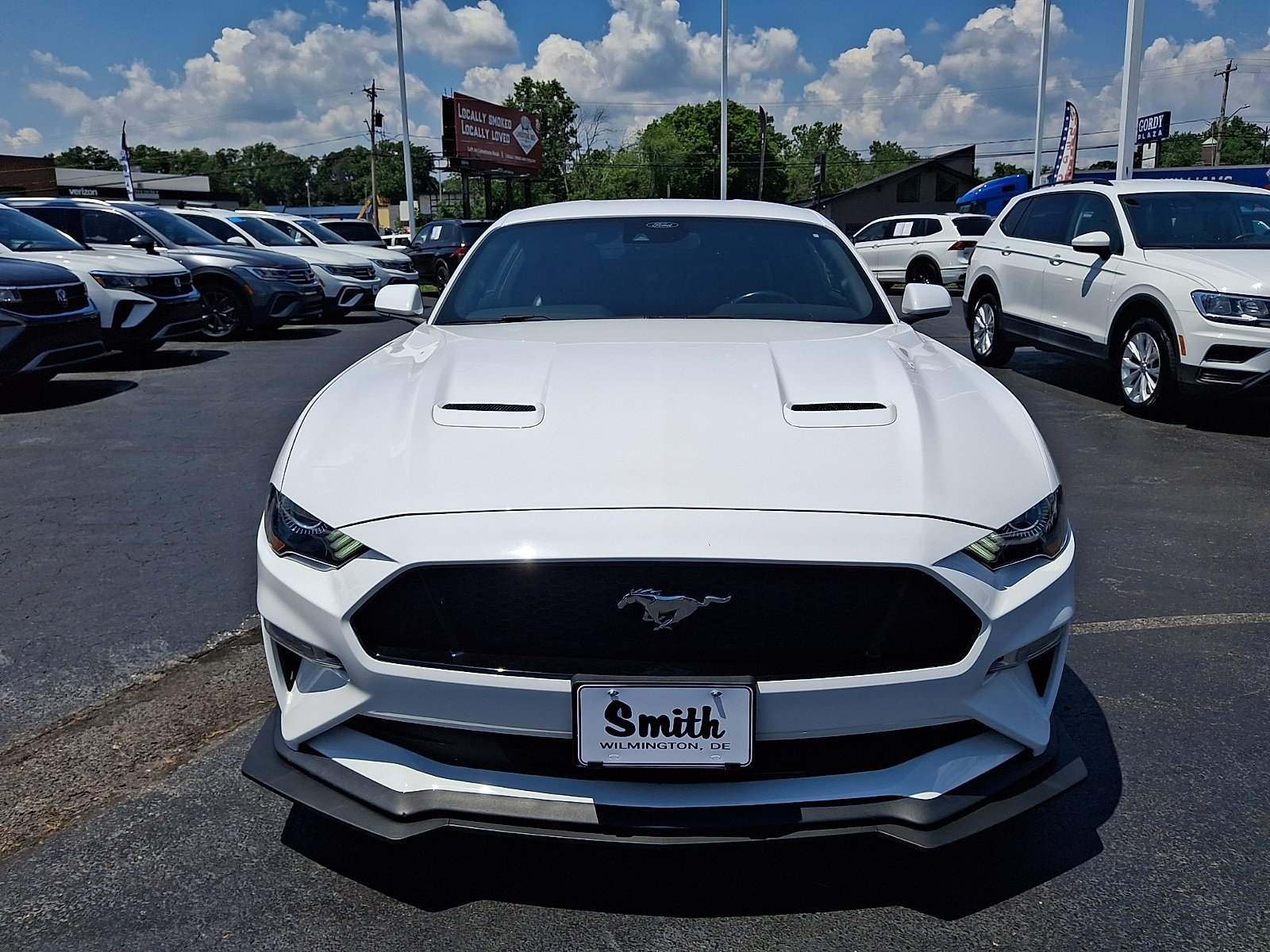 Used 2022 Ford Mustang Premium RWD image 2