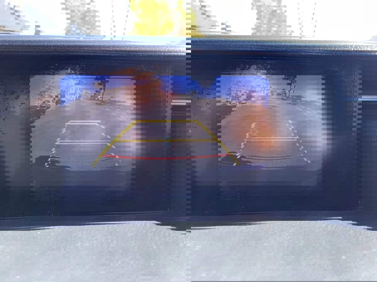 Used 2015 Lexus IS 250 AWD image 9