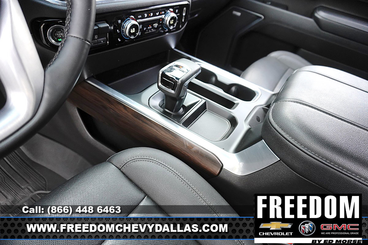 Used 2023 GMC Acadia SLE w/ Driver Convenience Package FWD image 28