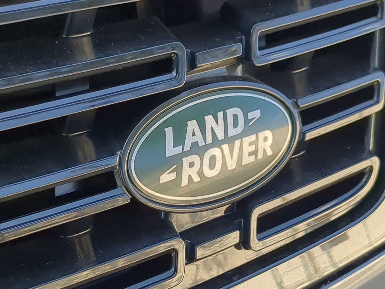 New 2025 Land Rover Range Rover Sport Dynamic SE AWD/4WD image 11