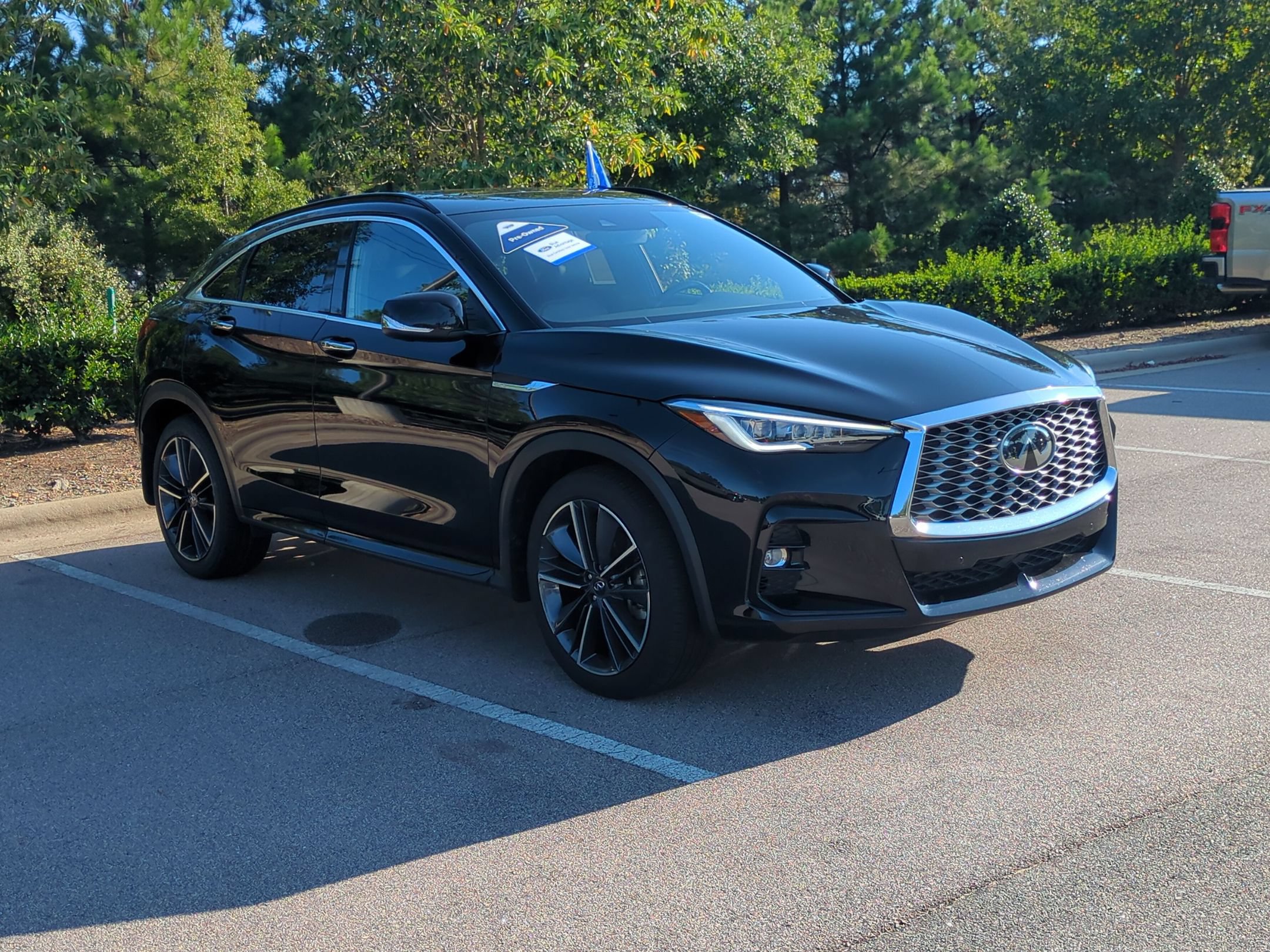 Used 2025 INFINITI QX55 Essential AWD/4WD image 2