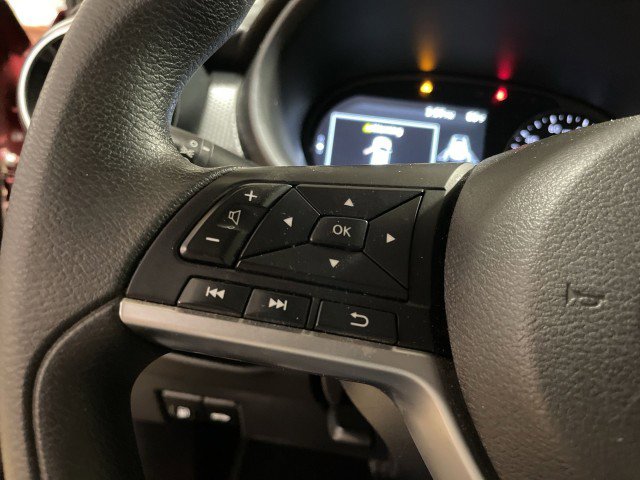 Used 2021 Nissan Kicks SV FWD image 30