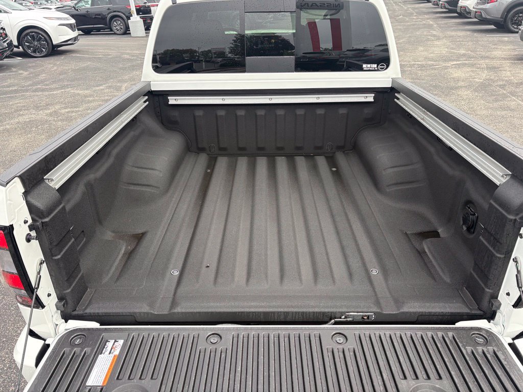 New 2027 Nissan Frontier SV w/ SV Convenience Package AWD/4WD image 12
