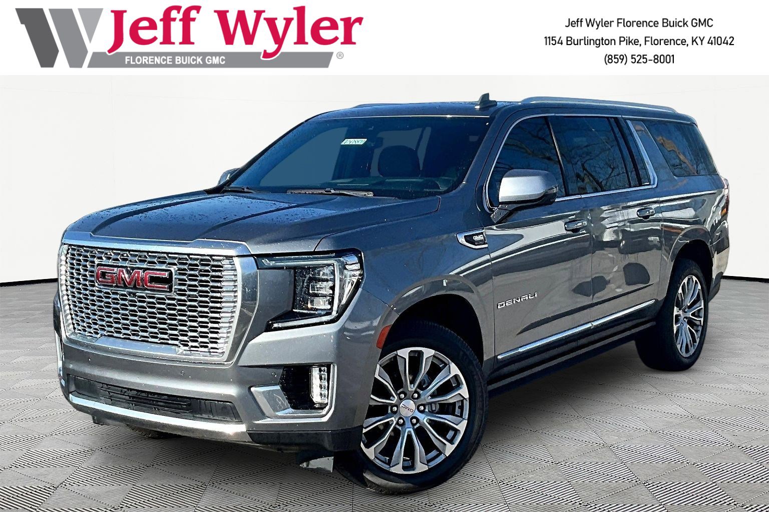Used 2021 GMC Yukon XL Denali w/ Denali Premium Package AWD/4WD image 1