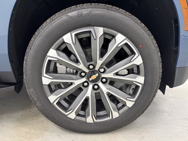 New 2026 Chevrolet Suburban High Country w/ Sun And Tow Package image 37