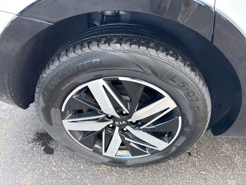 Used 2021 Kia Sorento S w/ Panoramic Sunroof Package image 15