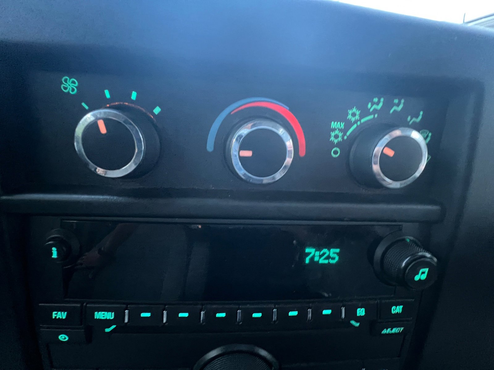 Used 2016 Chevrolet Express 3500 LT w/ LT Preferred Equipment Group image 19