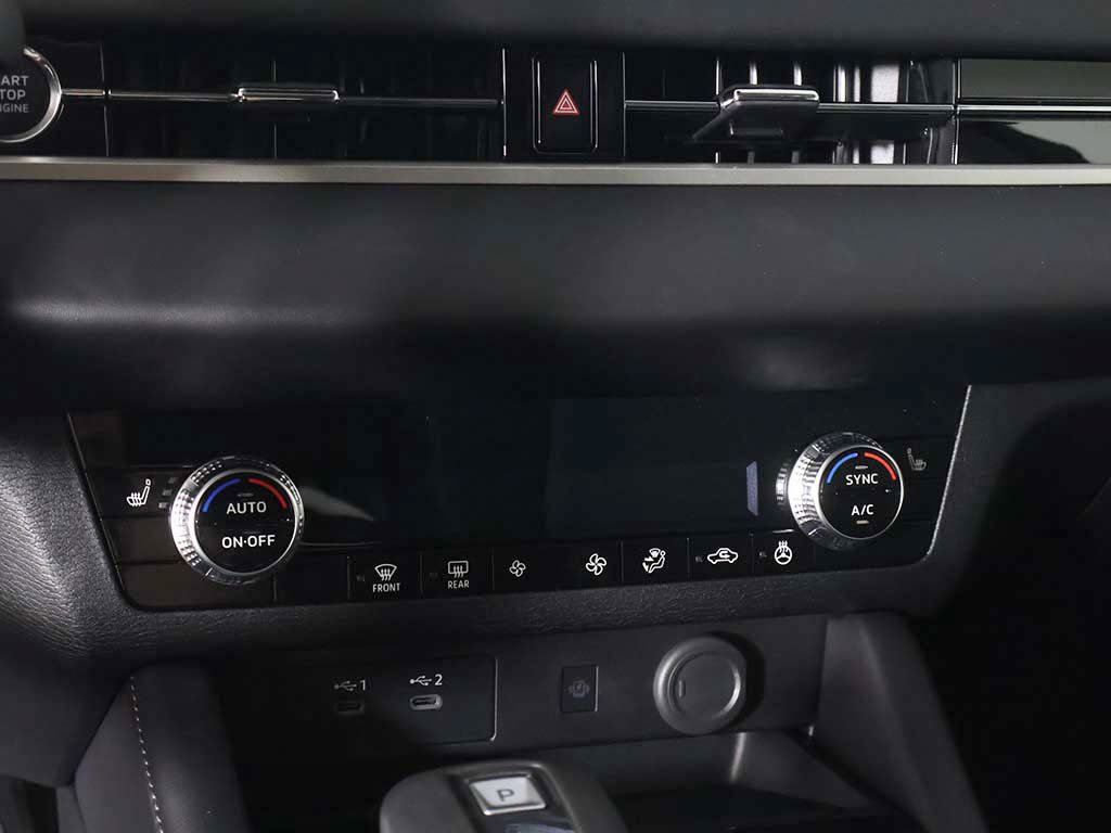 New 2026 Mitsubishi Outlander SE FWD image 46