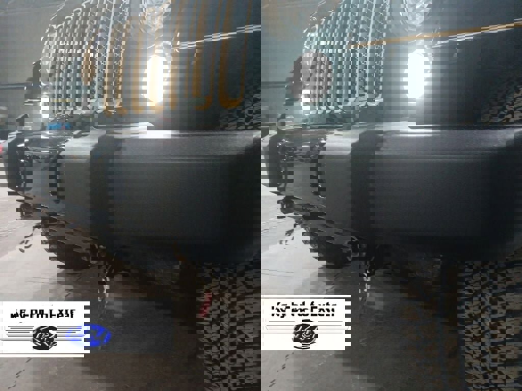 Used 2017 Jeep Wrangler Unlimited Sahara w/ Dual Top Group image 5