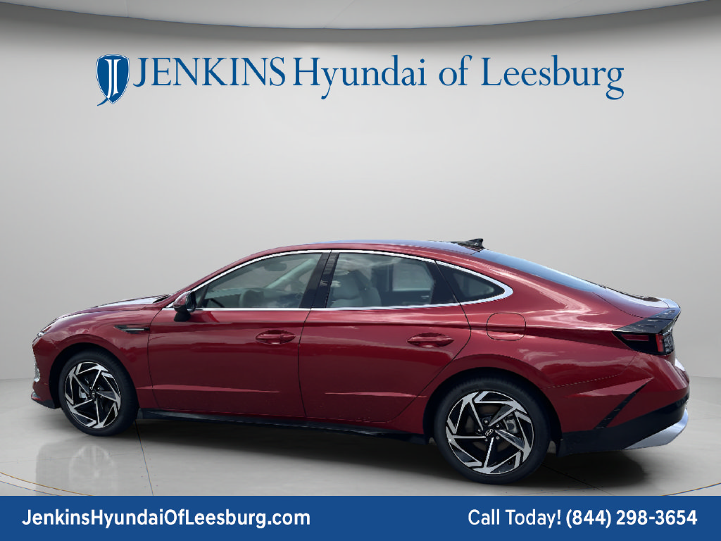 New 2026 Hyundai Sonata Blue FWD image 8