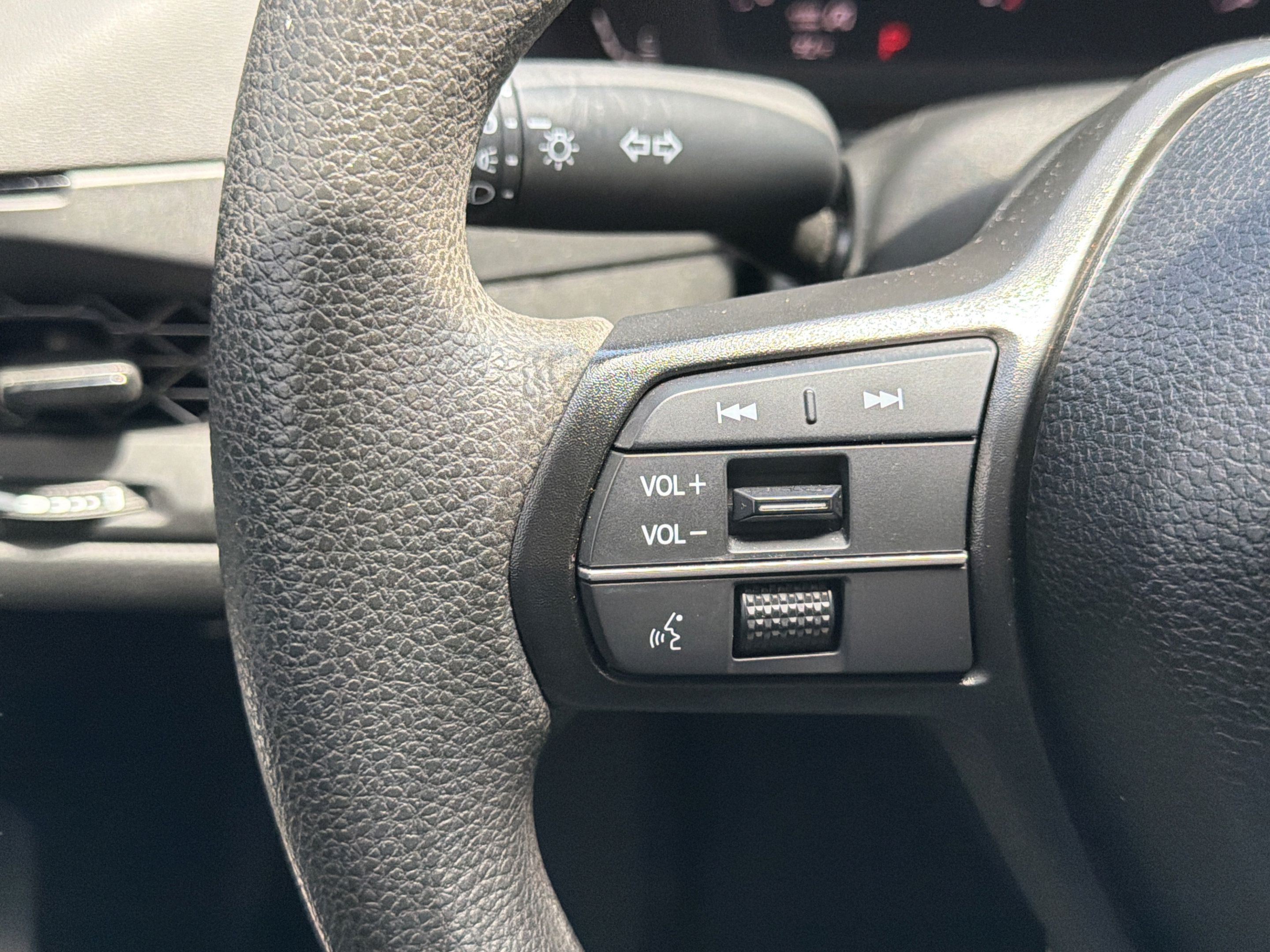 Certified 2024 Honda Accord LX image 16