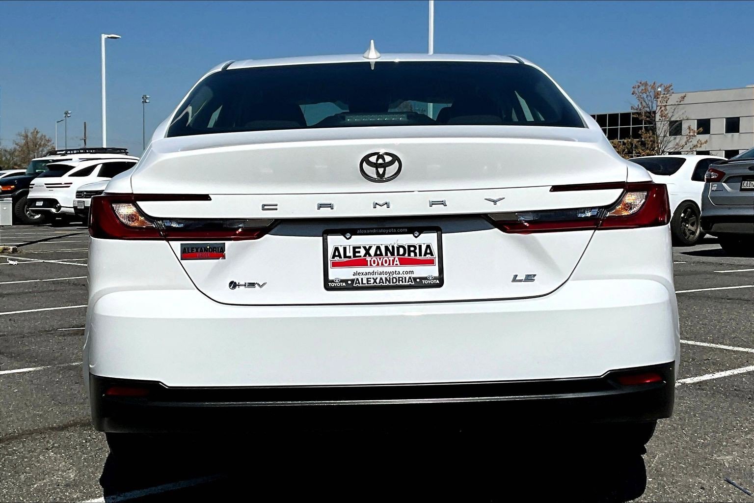 Used 2025 Toyota Camry LE FWD image 4
