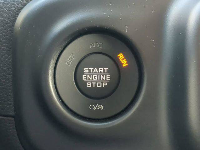 Certified 2022 Jeep Wrangler Unlimited Sport AWD/4WD image 32
