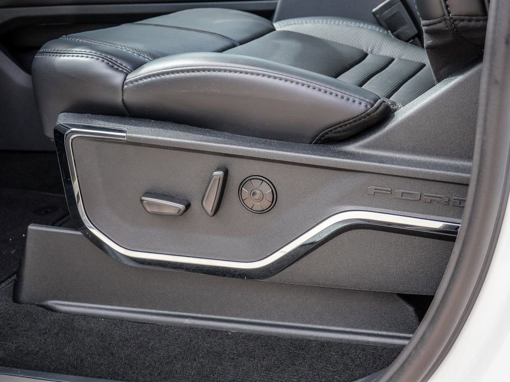 New 2026 Ford F250 Platinum image 34