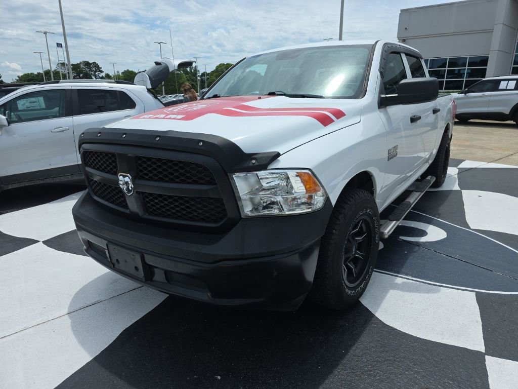 Used 2018 RAM 1500 Tradesman RWD image 3
