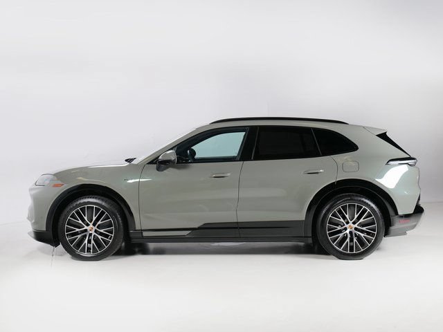New 2026 Porsche Cayenne Electric AWD/4WD image 2