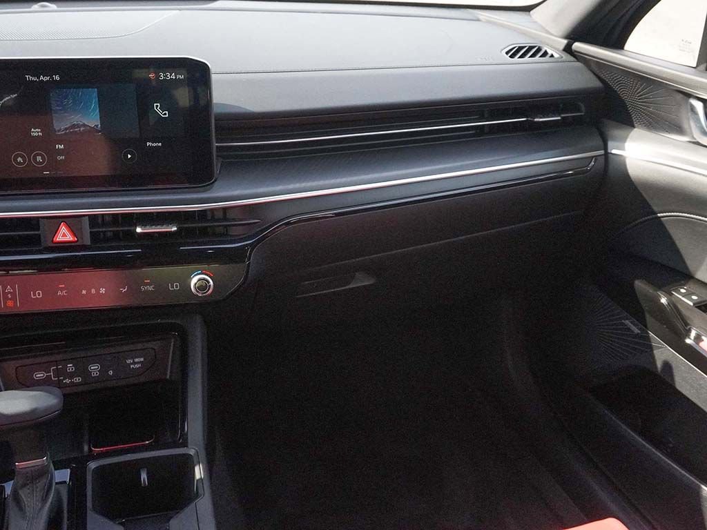 Used 2025 Kia K5 GT-Line w/ GT-Line Premium Package FWD image 33