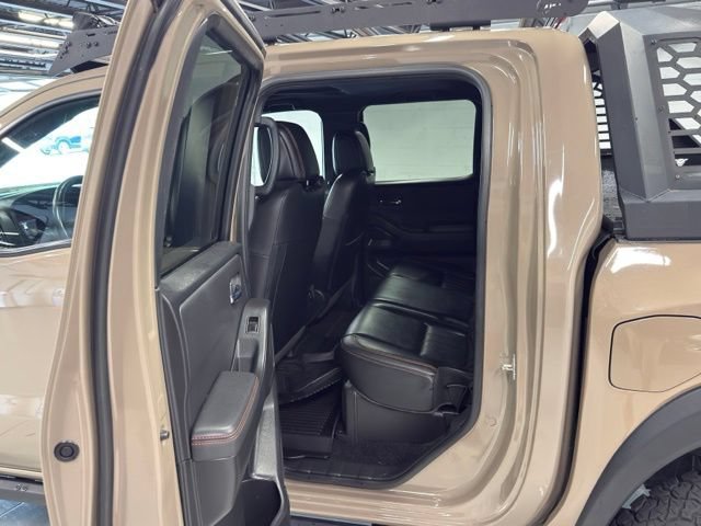 Used 2023 Nissan Frontier PRO-4X w/ Pro-4X Premium Package AWD/4WD image 9
