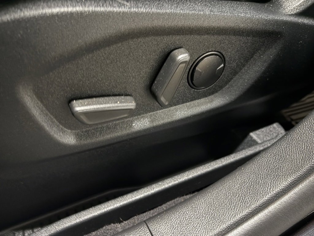 Used 2021 Ford Edge SEL w/ Convenience Package image 24