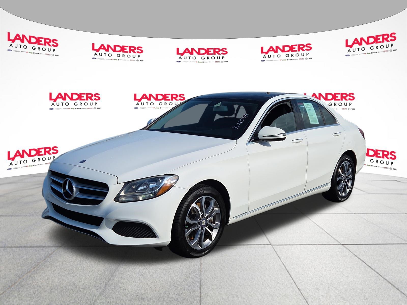 Used 2017 Mercedes-Benz C 300 4MATIC Sedan image 7