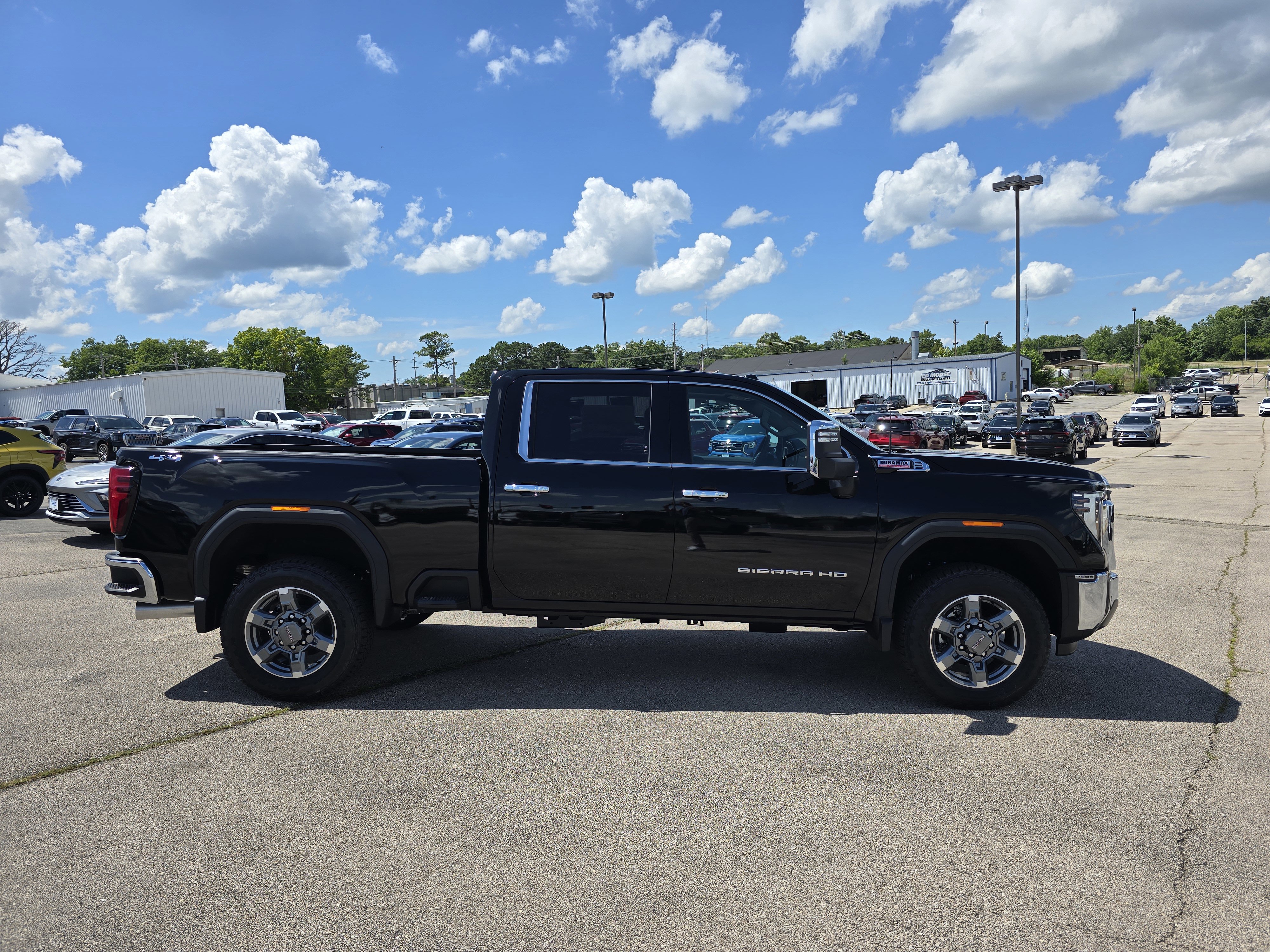 New 2025 GMC Sierra 2500 SLT w/ SLT Convenience Package image 2