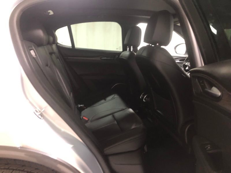 Used 2022 Alfa Romeo Stelvio Ti w/ Active Assist Plus Package image 11