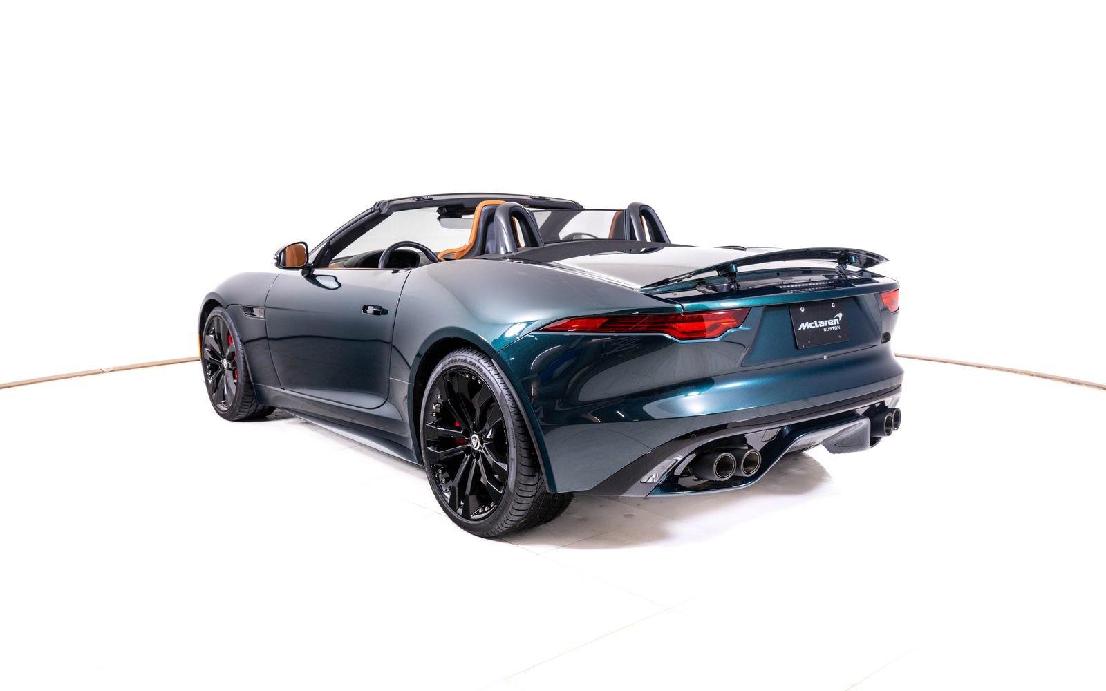 Used 2024 Jaguar F-TYPE R-Dynamic image 5