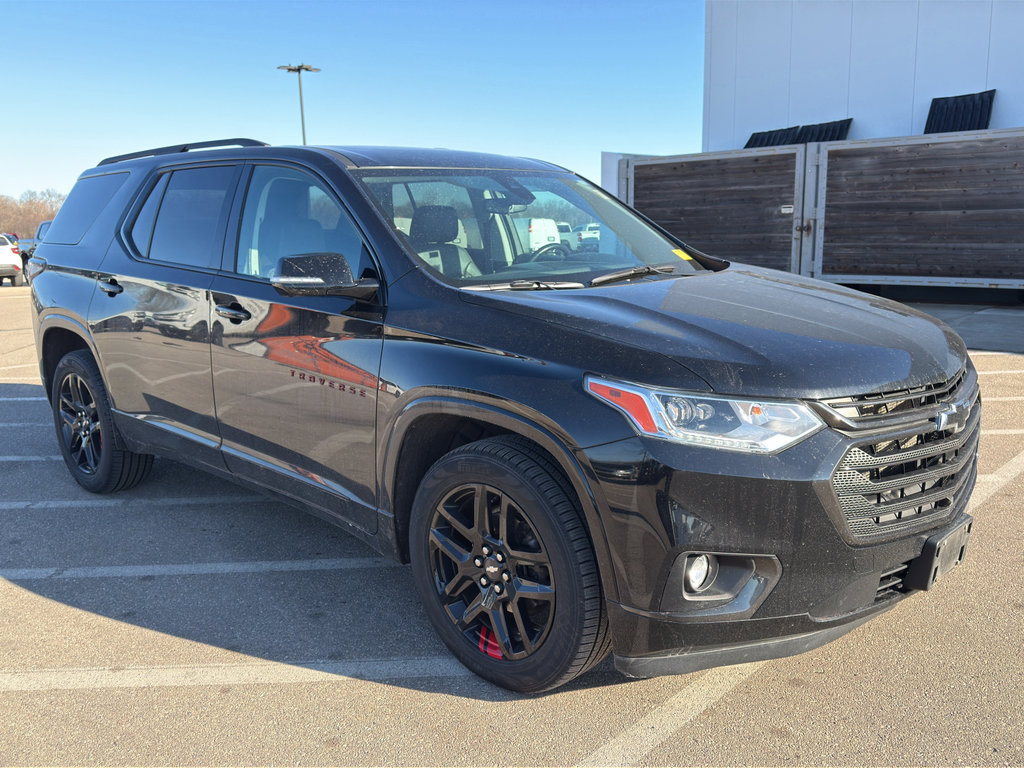 Used 2021 Chevrolet Traverse Premier w/ Redline Edition image 8