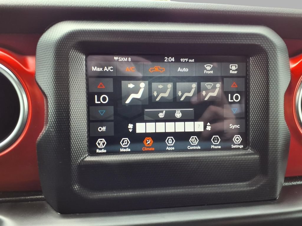 Used 2021 Jeep Gladiator Rubicon w/ Cold Weather Group AWD/4WD image 7